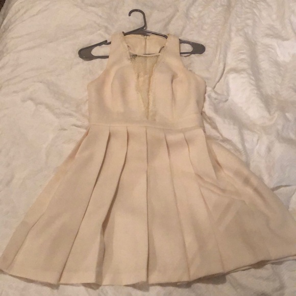 BCBGeneration Dresses & Skirts - BCBGENERATION Ivory Lace Dress